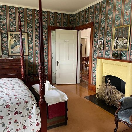 Guilford Bed And Breakfast Buitenkant foto