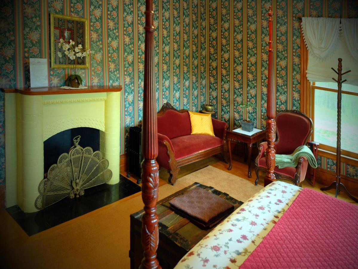Guilford Bed And Breakfast Buitenkant foto