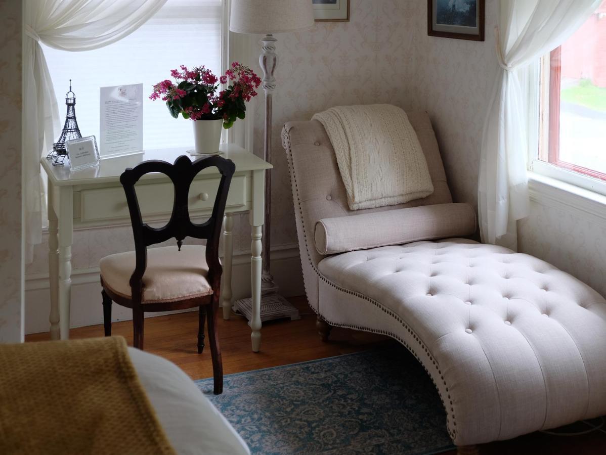 Guilford Bed And Breakfast Buitenkant foto