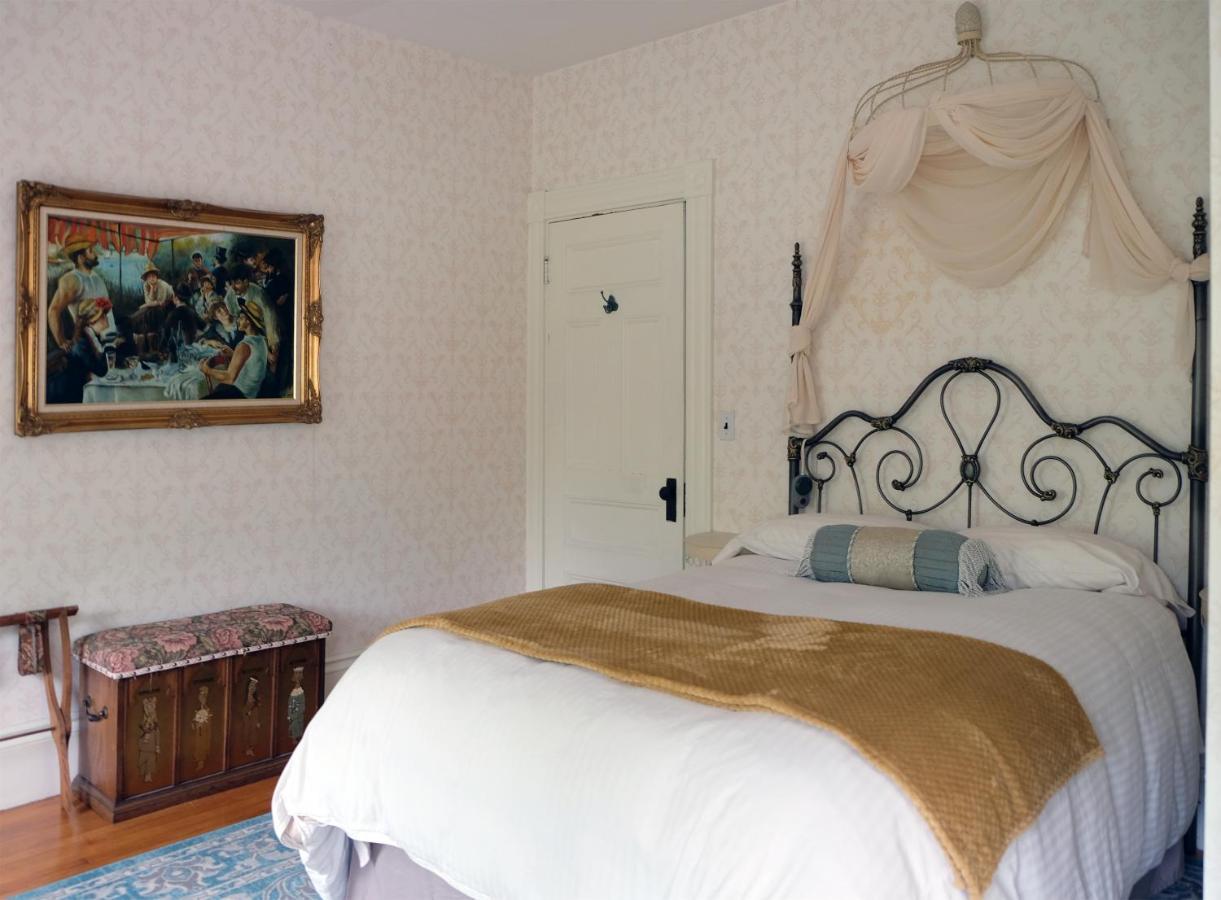 Guilford Bed And Breakfast Buitenkant foto